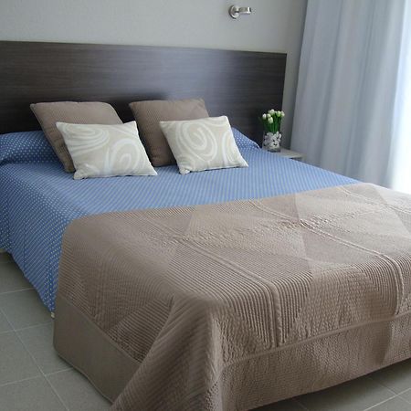 Hostal Tahiti Rs Salou Esterno foto