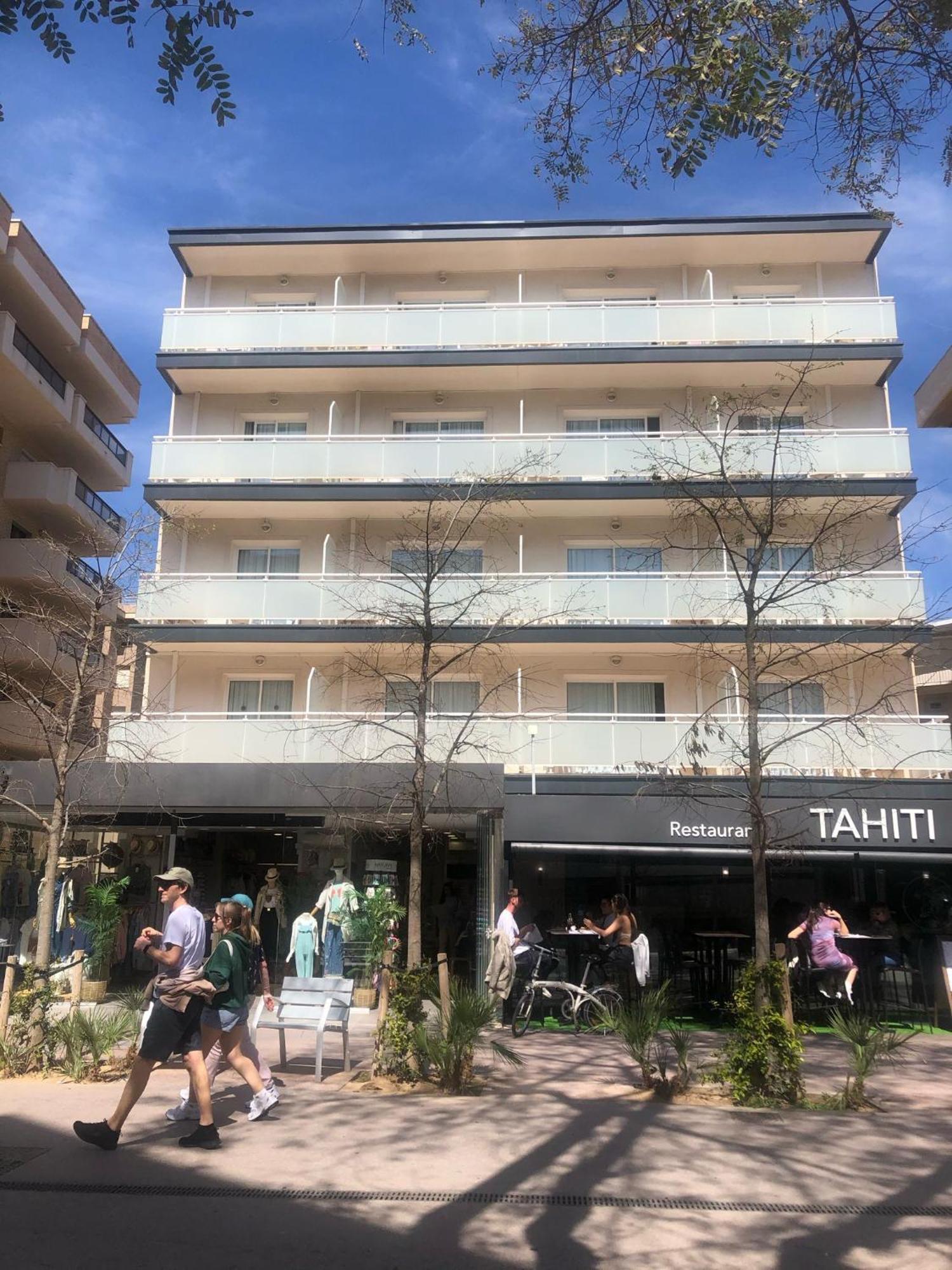 Hostal Tahiti Rs Salou Esterno foto